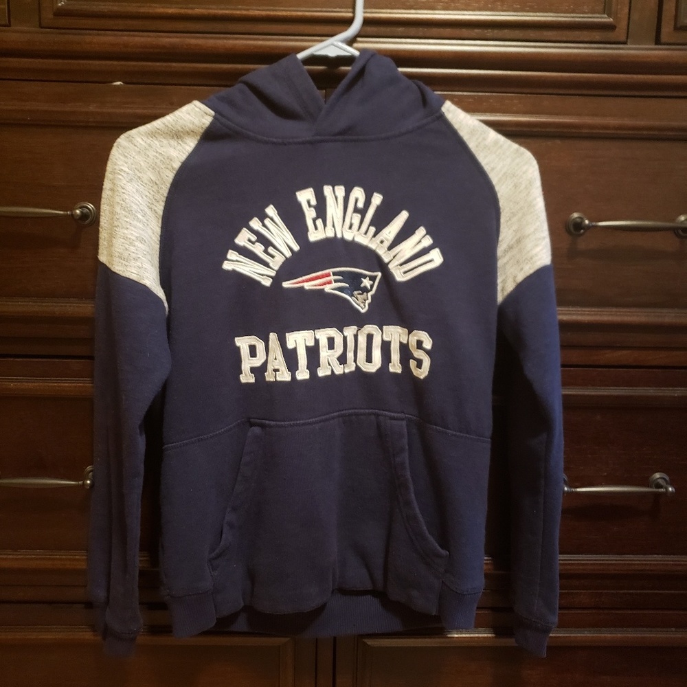 Boy's  Patriots hooded sweatshirt